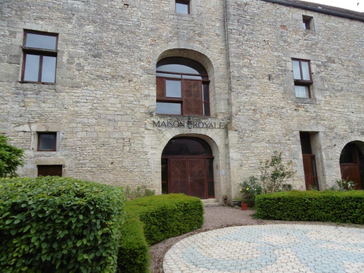 La Maison Royale Pesmes Exterior photo